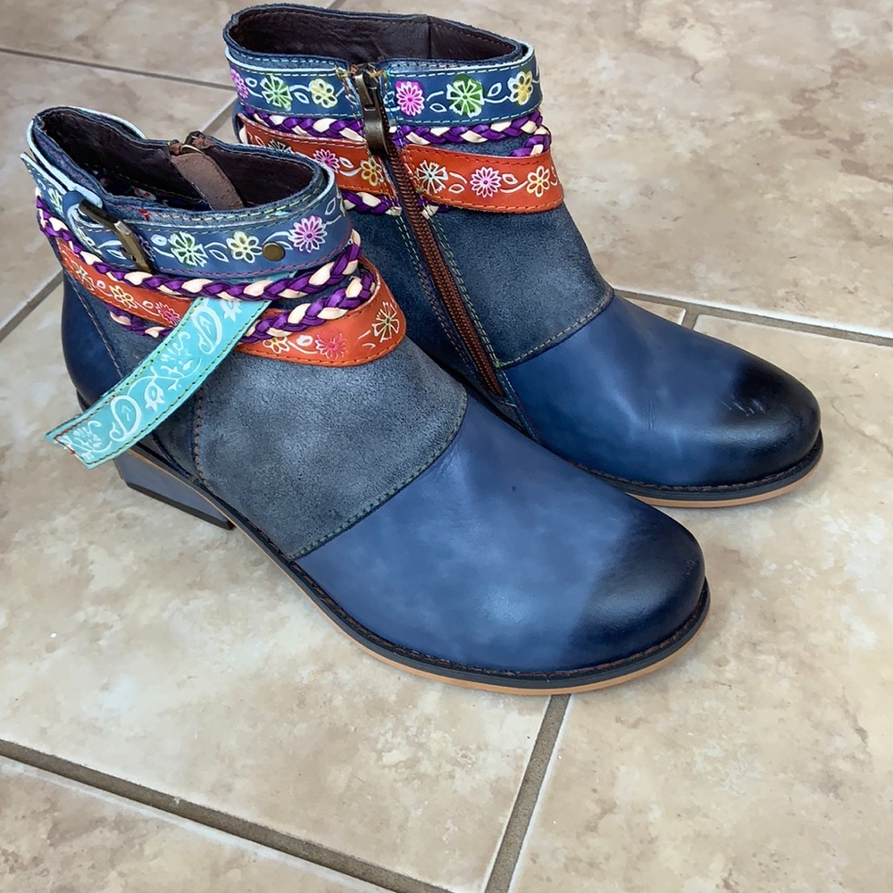 NWOT Socofy Leather Artistic Booties 9-1/2